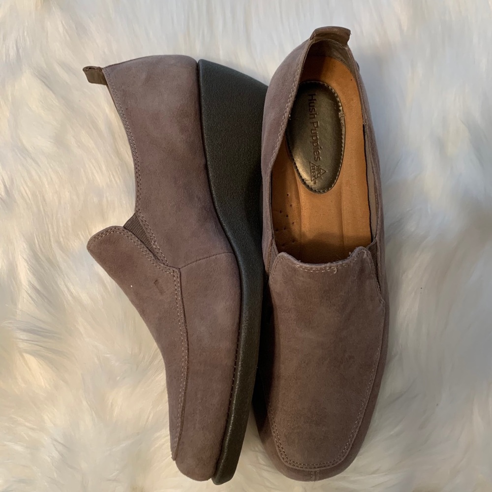 Hush Puppies Tan Flats Slip-On Comfort